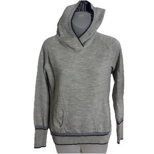 Smartwool Hoodie Sweater Women's Medium Gray 100% Merino Wool Pullover Pocket